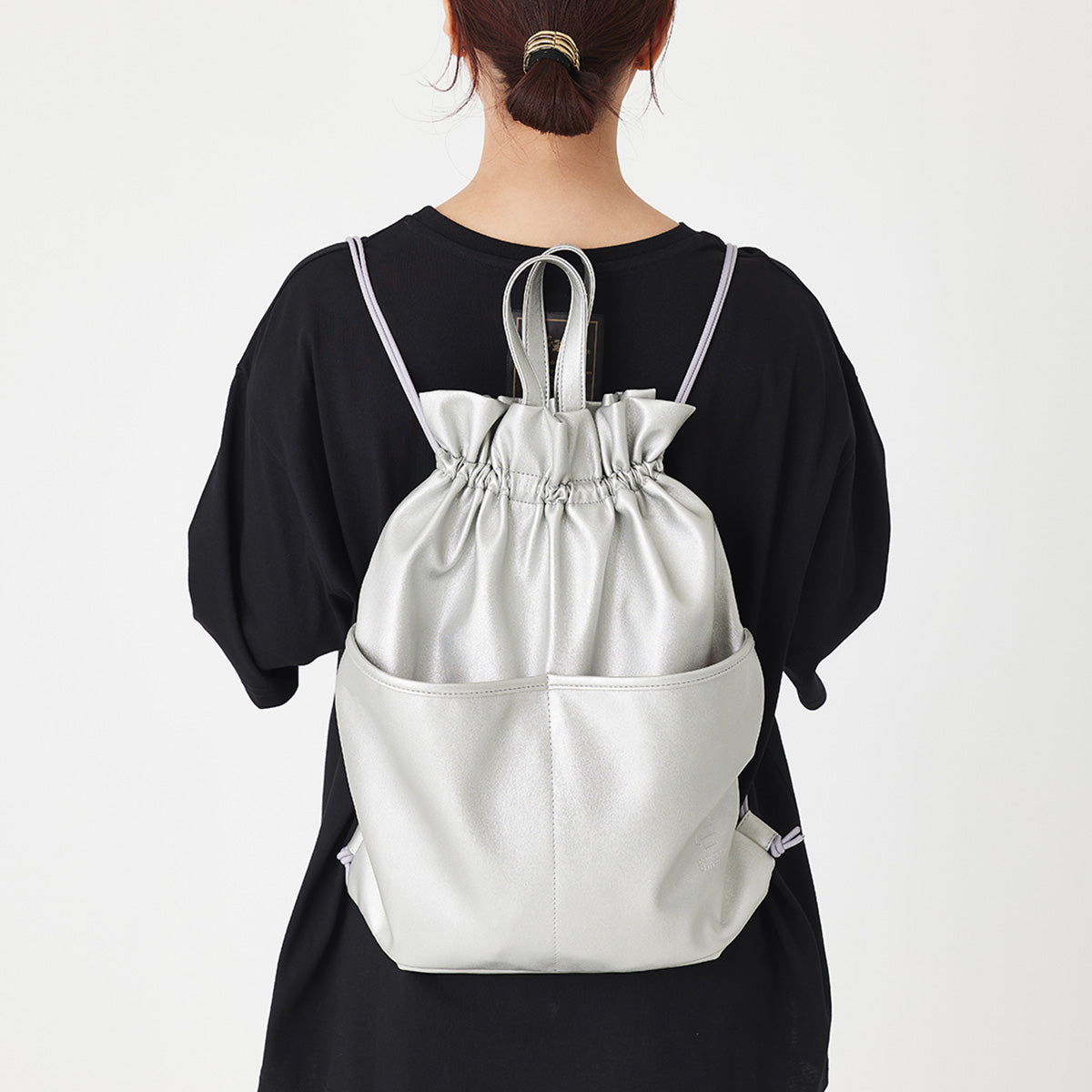 knapsack_shoulder.jpg