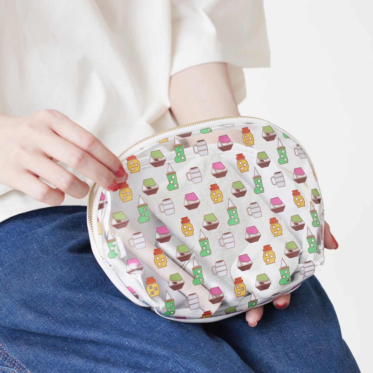 pouch2.jpg